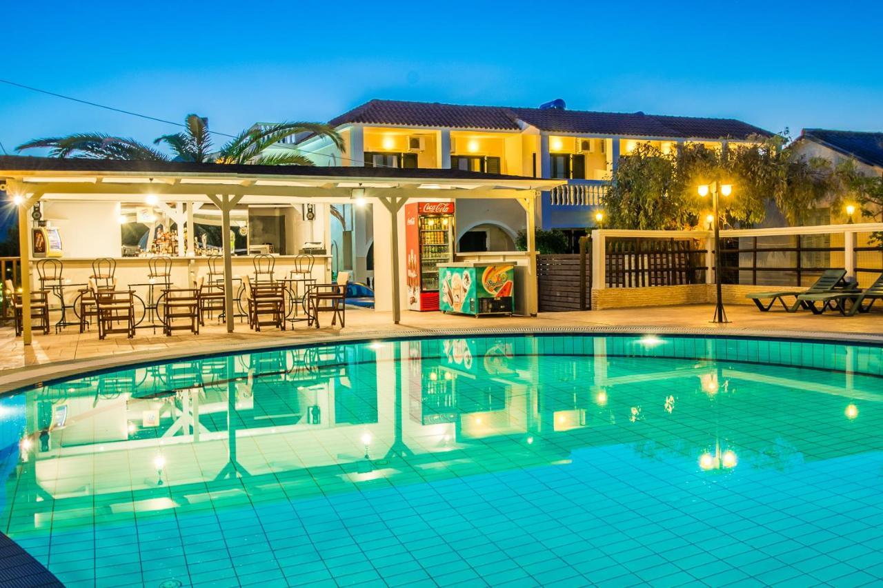 Bozikis Palace Hotel Agios Sostis  Eksteriør bilde