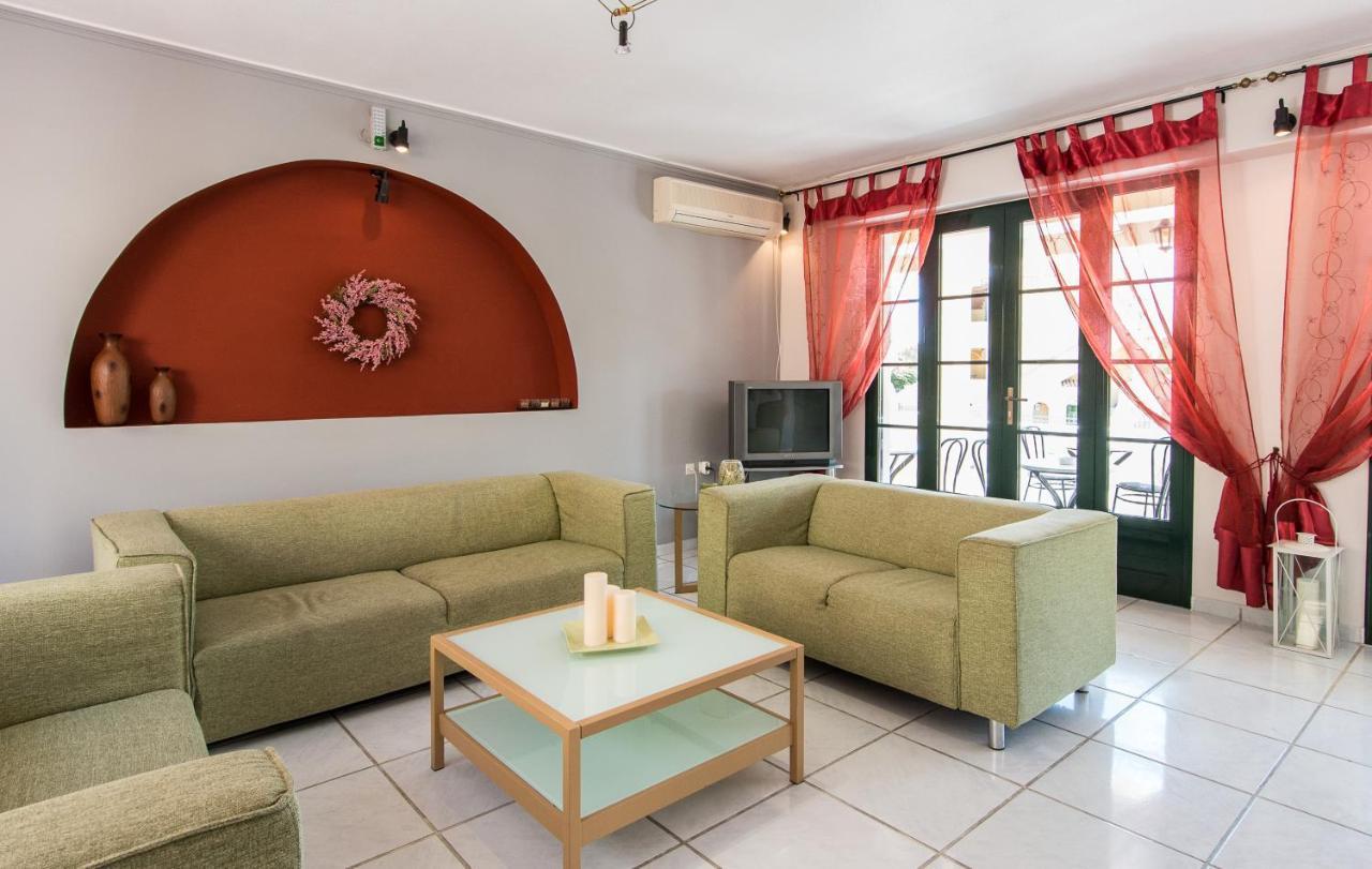 Bozikis Palace Hotel Agios Sostis  Eksteriør bilde