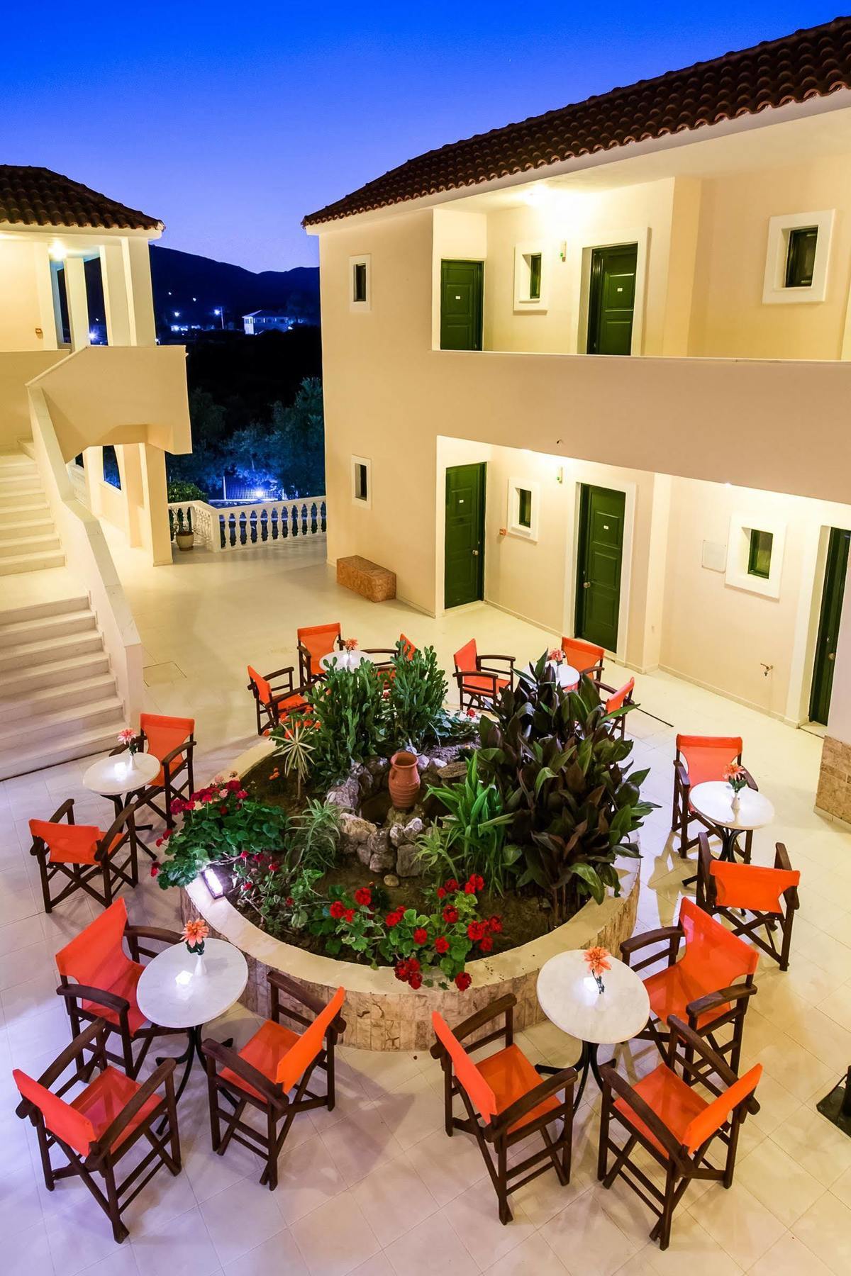 Bozikis Palace Hotel Agios Sostis  Eksteriør bilde