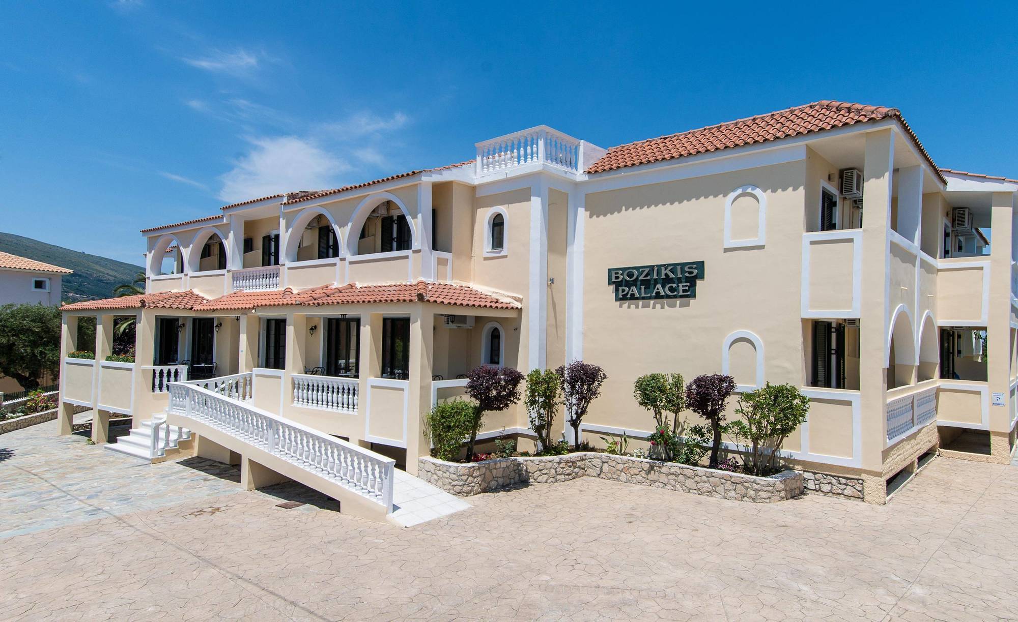 Bozikis Palace Hotel Agios Sostis  Eksteriør bilde